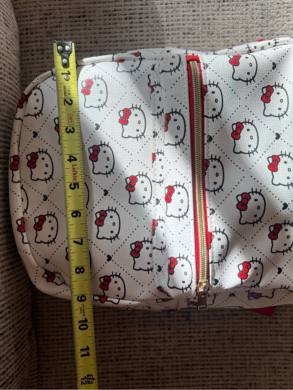 Hello Kitty Mini Backpack - Picture 5 of 5